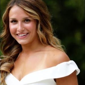 Meet your Posher, Sophia